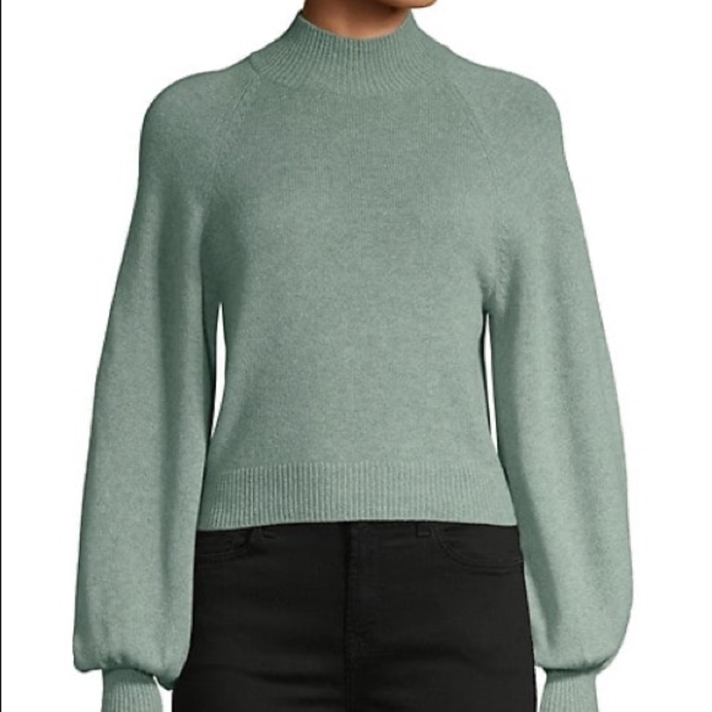 NWT BCBG MAXAZARIA KNIT BEll SLEEVE SWEATER
